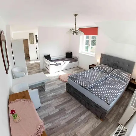 Vila Potstejn * Potštejn